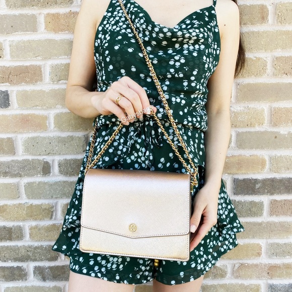 Tory Burch Rose Gold Chain shoulder bag SALE‼️‼️ - Picture 4 of 8